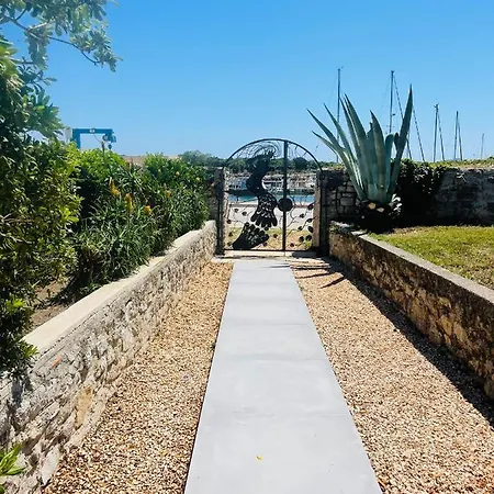 度假居 Sirena Osor With Sea View 木洛希尼