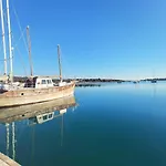 Prázdninový dům Sirena Osor With Sea View *